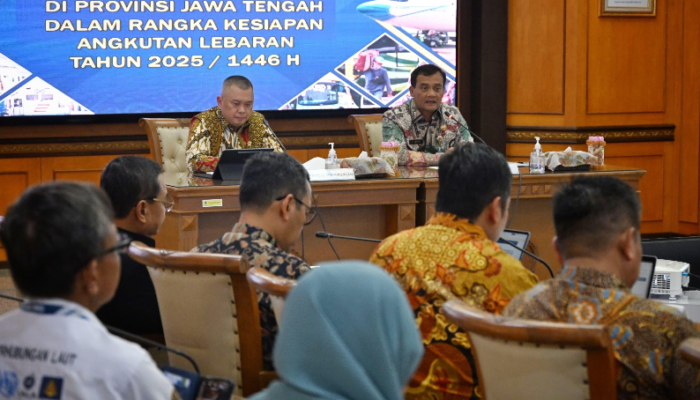 Mudik Lebaran 2025: Jateng Siaga Penuh! Kolaborasi Kemenhub dan Pemprov Atasi Lonjakan Pemudik