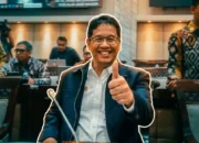 Menkeu Purbaya tanggapi santai namanya masuk bursa calon Gubernur BI, sebut rumor tersebut isu abadi dan keputusan ada di tangan Presiden.