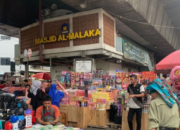 Ornamen Lebaran Jadi Buruan, Harga Mulai Cepe Gocap