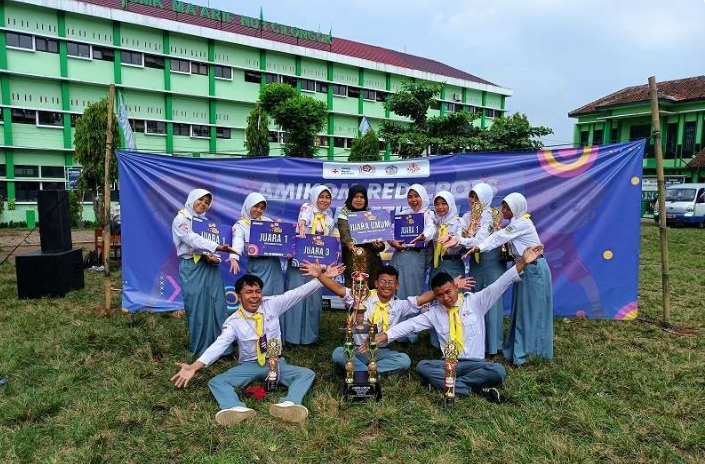 PMR Wira SMAN 1 Wangon Raih Gelar Juara Umum di Amikom Red Cross Competition