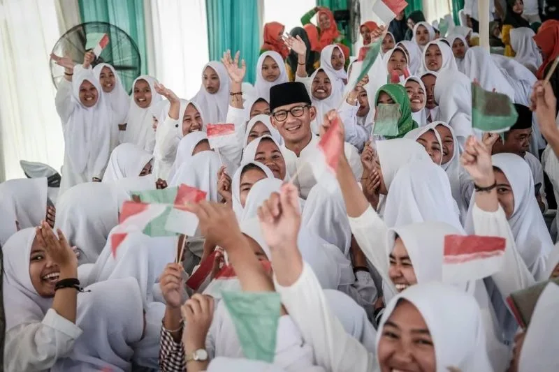 Para Santri Diajak Sandiaga Uno Tingkatkan Sektor Pariwisata