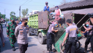 Pasar Gentongan Dibanjiri Sampah, Solusi Dahsyat Terungkap