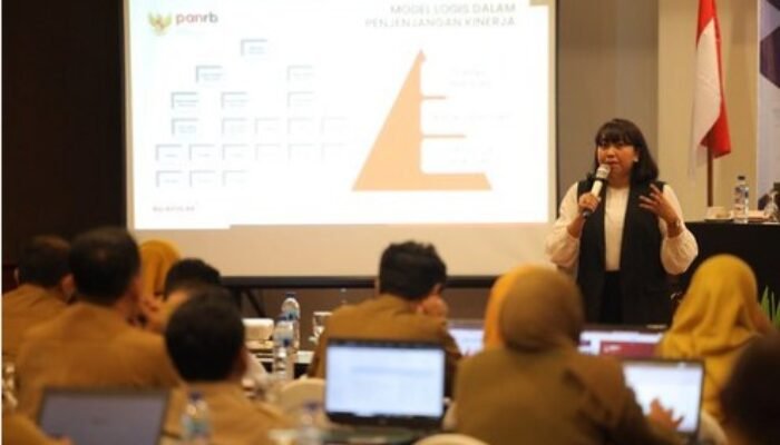 Pastikan Rencana Pembangunan Optimal dan Terukur, Bappeda dan Inspektorat Kota Kediri Gelar Bimtek Penyusunan Renstra