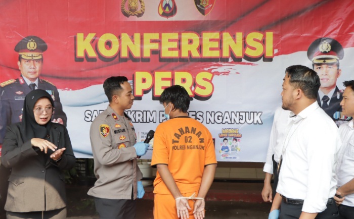 Pelaku Penusukan Warga Sugihwaras Prambon, Diamankan Satreskrim Polres Nganjuk