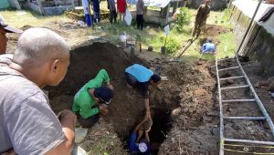 Pelebaran Jalan, Makam Tua di Kediri Dibongkar dan Dipindahkan