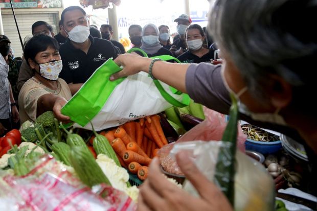 Pembatasan Kantong Plastik di Pasar Segera Diatur dalam Perwali