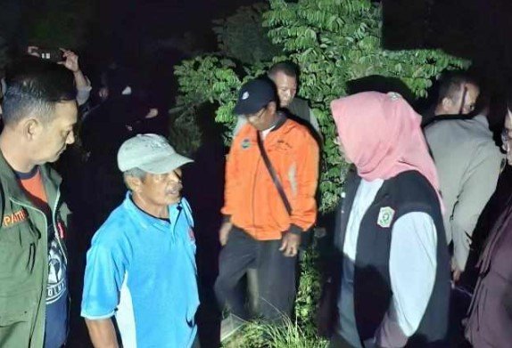 Pemkab Lumajang Gelar Operasi Darurat Selamatkan Dusun Kebondeli Selatan