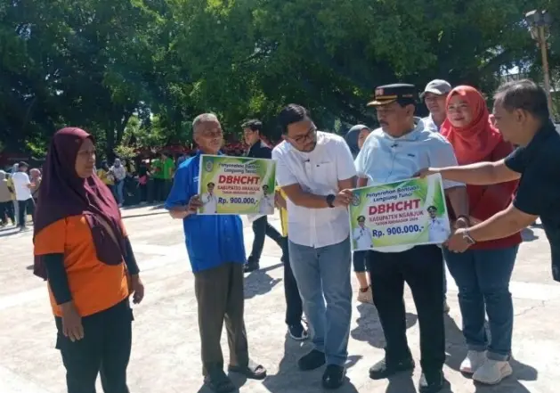 Melalui Dana Cukai Tembakau, Pemkab Nganjuk Salurkan Bantuan Tunai Rp3,68 Miliar dan Tekan Peredaran Rokok Ilegal 1 Pemkab Nganjuk Salurkan Bantuan Tunai Rp3,68 Miliar dan Tekan Peredaran Rokok Ilegal
