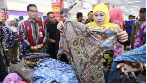 Pemprov Jatim Buka Stan Layanan Perizinan Usaha Gratis Bagi UMKM di Pameran Kampoeng Kreasi