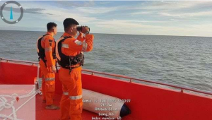 Pencarian Kapal Hilang KM Farida Indah yang Bermuatan Bahan Bangunan