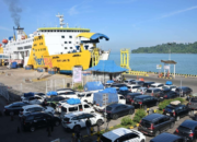 Penyeberangan Sumatra-Jawa Turun Drastis