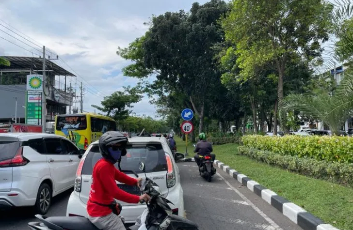 Penyelesaian Kemacetan di Surabaya Tuntutan DPRD untuk Dishub