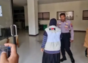Penyidik KPK Sasar Kantor Dinas Kesehatan Terkait Kasus Korupsi Sugiri Sancoko