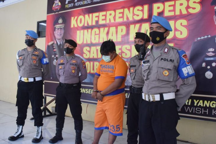 Peras Beberapa Korban, Polisi gadungan diringkus Polresta Sidoarjo