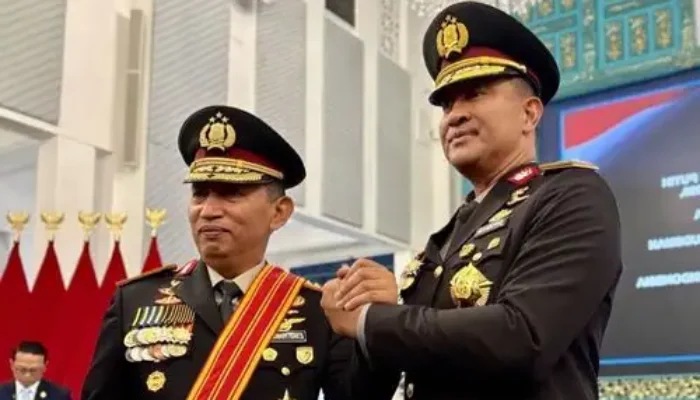 Evaluasi Pergantian Pimpinan Korps Bhayangkara dan Dinamika Politik Nasional