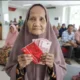 Perhatikan Kesejahteraan Usia Senja, Pemkot Kediri Salurkan Bansos PKH Plus untuk 412 Lansia
