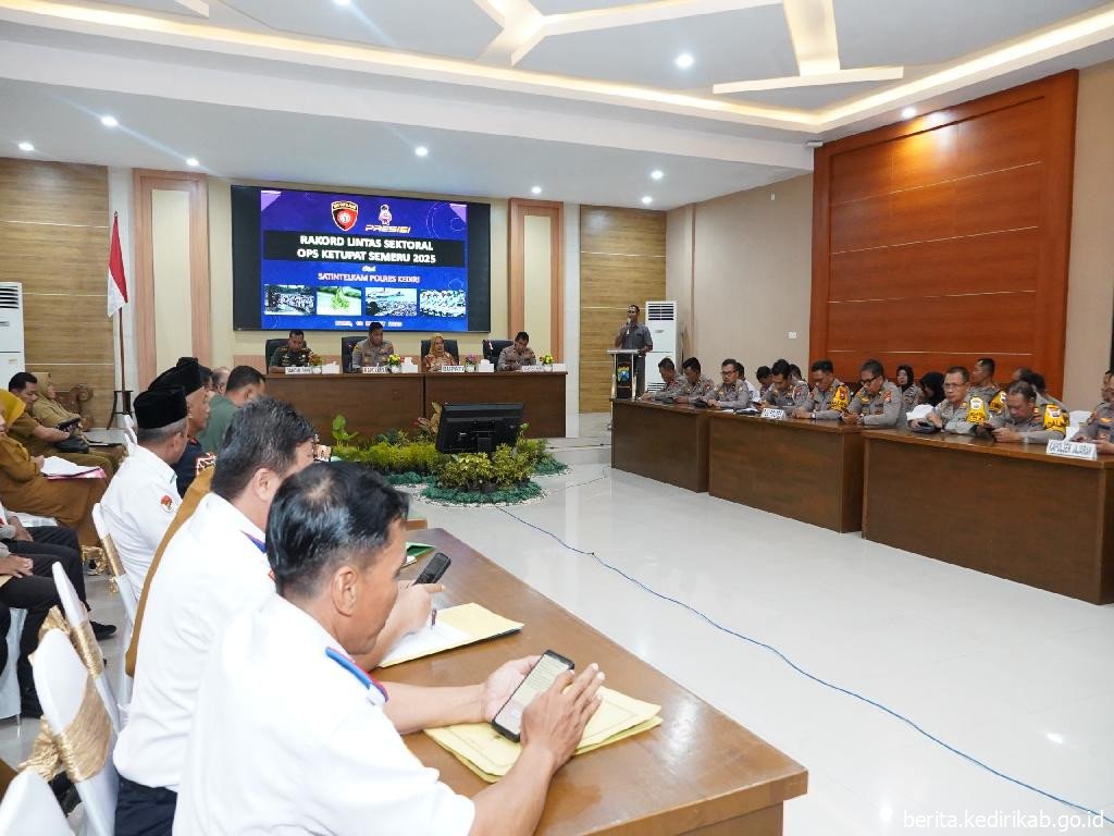 Wakil Bupati Kediri Hadiri Rapat Koordinasi, Polres Kediri Siap Amankan Idul Fitri 2025