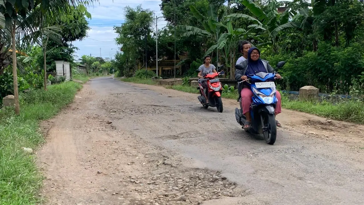 Perubahan APBD Trenggalek: Alokasi Rp46 Miliar Digelontorkan demi Perbaikan Jalan dan Jembatan 1 Perubahan APBD Trenggalek Alokasi Rp46 Miliar Digelontorkan demi Perbaikan Jalan dan Jembatan