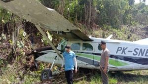 Pesawat Pilatus Tergelincir di Lapangan Terbang Perintis Paniai Papua