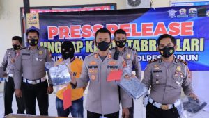 Polisi tangkap pelaku tabrak lari  di Tol Madiun-Surabaya