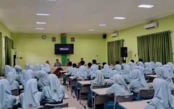 Polres Blitar Sosialisasi Pemanfaatan AI Secara Bijak kepada 85 Siswa MAN 2 Wlingi 4 Polres Blitar Sosialisasi Pemanfaatan AI Secara Bijak kepada 85 Siswa MAN 2 Wlingi