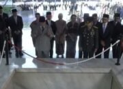 Prabowo Subianto Hening di Depan Sumur Maut, Kenang Pahlawan Revolusi