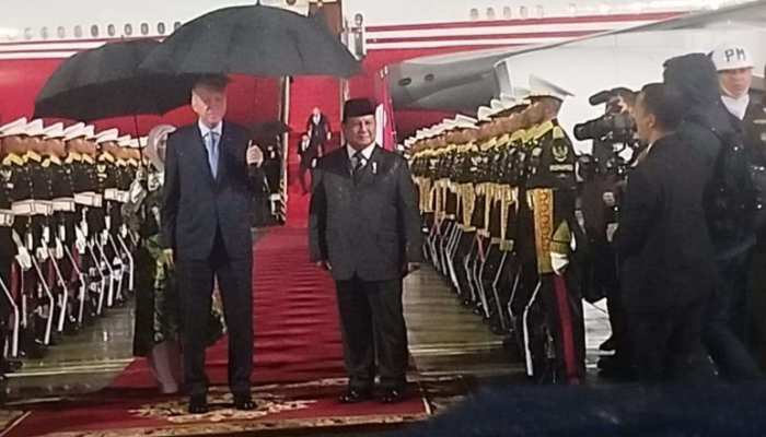 Presiden Erdogan Tiba di Jakarta! Prabowo Sambut Langsung, Ada Agenda Besar