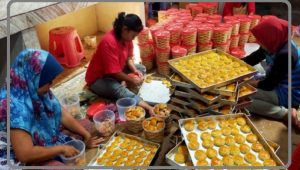 Produksi Kue Yang Mampu Selamatkan Korban PHK di Tengah Masa Pandemi