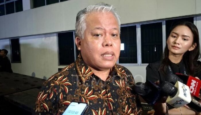 Skandal Satelit Orbit Kemenhan: Purnawirawan Laksamana dan Dua Bos Asing Jadi Tersangka Korupsi!