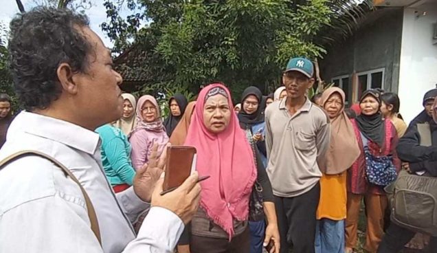 Ratusan Anggota KSPPS Madani Trenggalek Gagal Tarik Tabungan Lagi