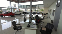 Revolution! Diler Mobil Terancam Punah oleh Penjualan Online?
