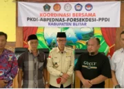 Ribuan Aparatur Desa Blitar Siap Duduki Pemkab dan DPRD