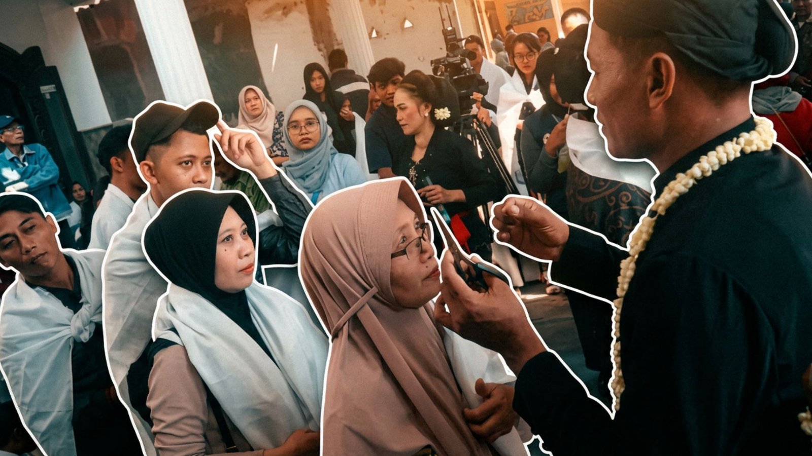 Ritual Ruwatan Massal Murwakala di Kediri Mandikan Ratusan Peserta Pakai Air 14 Sumber