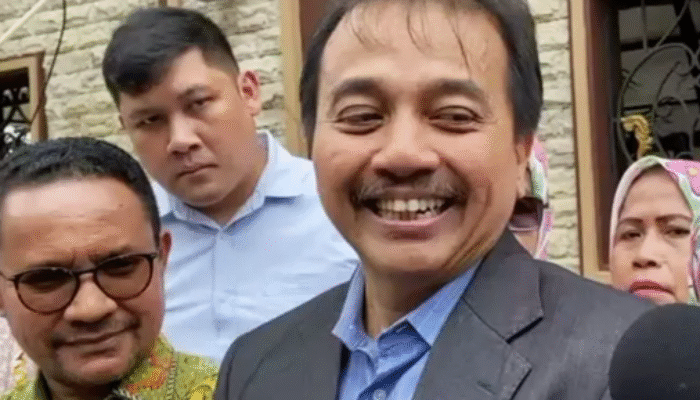 Isu Ijazah Jokowi Tak Kunjung Berakhir, Tiga Tokoh Ditersangkakan Polisi