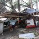 Rumah Ambruk Diterjang Badai! Pasutri Kediri Tertimpa Atap