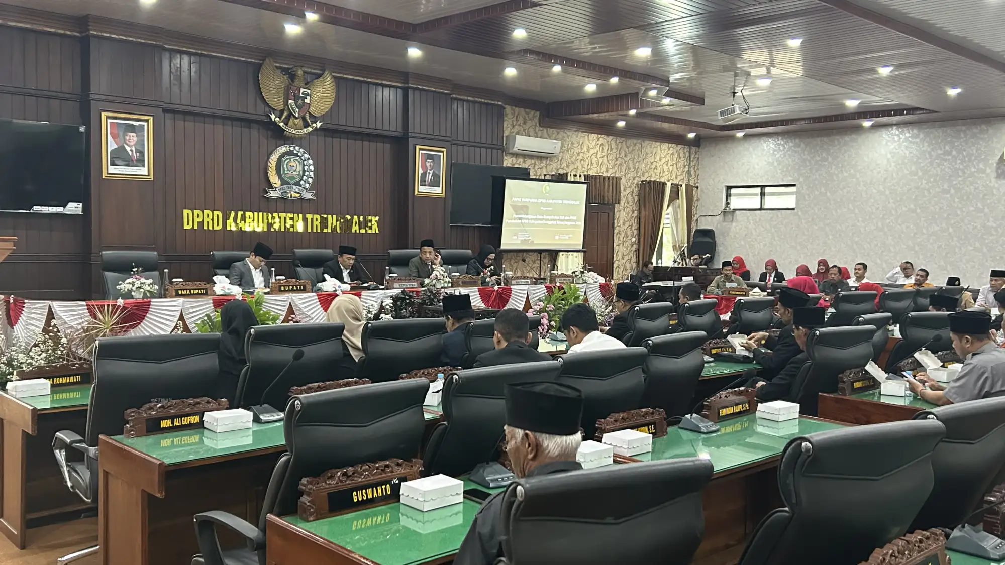 Sahkan Dua Produk Hukum, DPRD Trenggalek Genjot Regulasi Dana Cadangan untuk Stabilitas Fiskal 1 Sahkan Dua Produk Hukum, DPRD Trenggalek Genjot Regulasi Dana Cadangan untuk Stabilitas Fiskal
