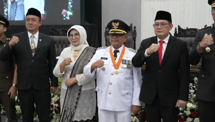 DPRD Gelar Paripurna Sertijab Bupati dan Wakil Bupati Blitar