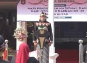 Upacara Hardiknas 2025 di Kota Blitar Dipimpin Langsung Wamendagri RI