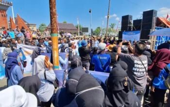 SOBAT MBG Gelar Aksi Damai di Blitar, Dukung Keberlanjutan Program Makan Bergizi Gratis