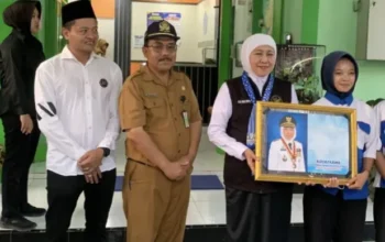 Dikunjungi Khofifah, SMKN 1 Kademangan Pamerkan Agro Technopark 3 Screenshot 20261006 125100 WhatsApp