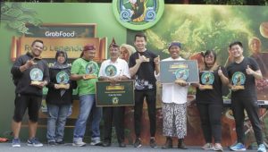 Seniman Lokal, Kartolo dan Heri Lentho Dapat Gelar Pahlawan Lokal Versi GrabFood