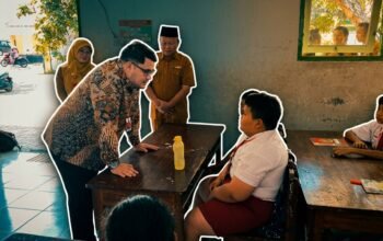Sidak MPLS Bupati Kediri Mas Dhito Semprot Siswa SMP yang Nekat Bawa Motor