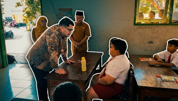 Sidak MPLS Bupati Kediri Mas Dhito Semprot Siswa SMP yang Nekat Bawa Motor