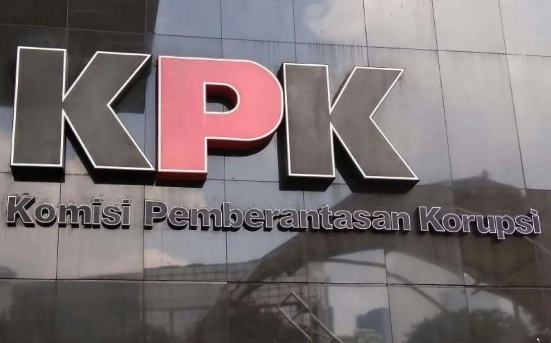 Skandal Korupsi Terungkap: Buronan e-KTP Mengubah Identitas dan Negara