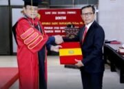 Sosok Inspiratif, Abdi Dahulu Anak Loper Koran Kini Jadi Doktor