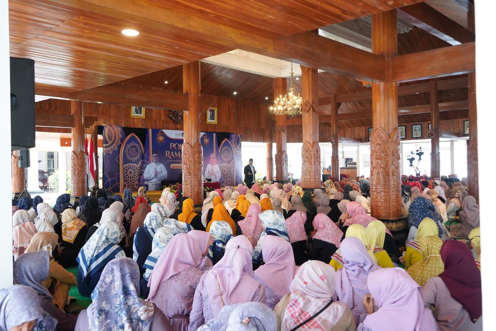 Suasana-Baru-TP-PKK-Kabupaten-Kediri-Gelar-Pondok-Ramadan-1446-H-di-Pendopo-Panjalu-Jayat