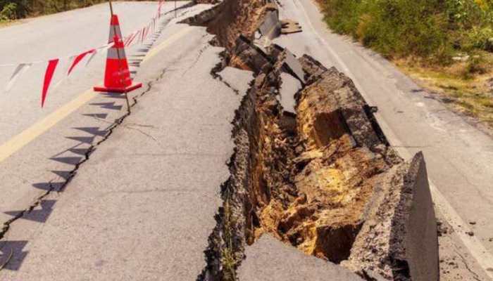 Sukabumi Berguncang! Gempa Magnitudo 3,0 Gemparkan Warga Sore Ini