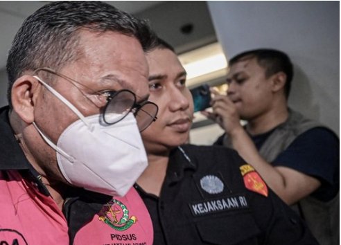 Terdakwa Kasus Minyak Goreng Curhat Rumah Tangga Retak