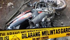 Terobos Lampu Merah, Pelajar Tewas di Depan Ibu dan Adiknya