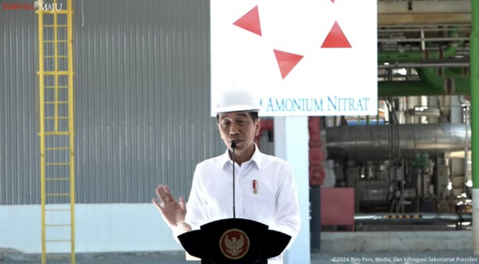 Terobosan Hebat! Presiden Jokowi Resmikan Pabrik Amonium Nitrat